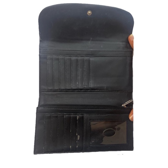 GUESS Black Monogram Logo Wallet - Picture 3 of 4